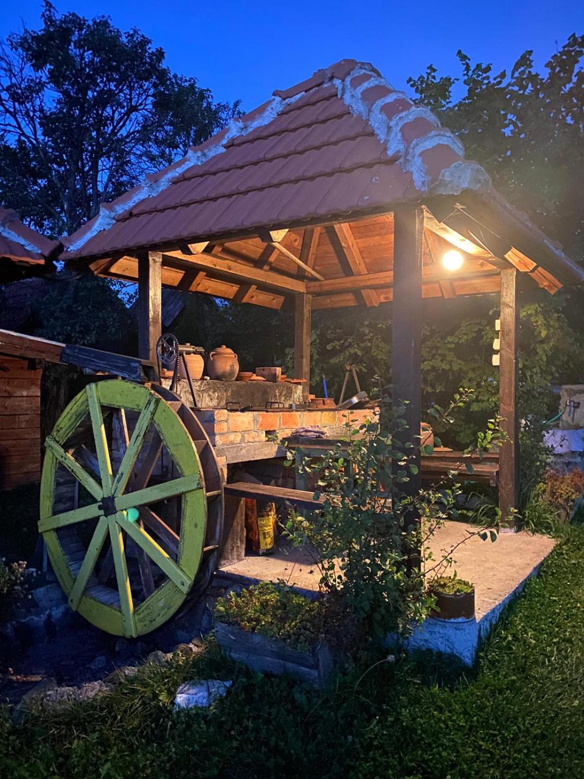 Apartamento Camp Viljamovka Kremna Exterior foto
